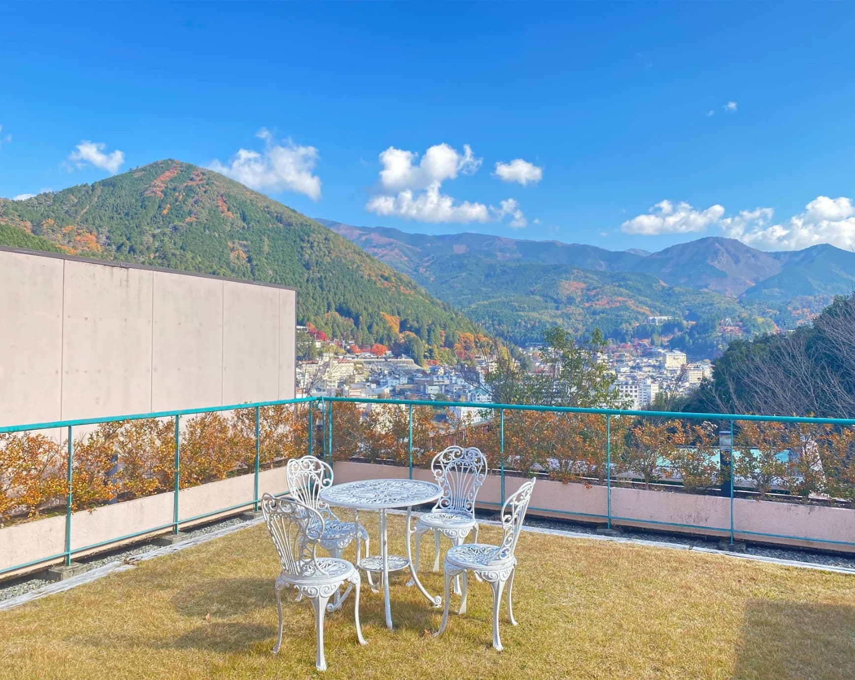 テラスベース ⼀例